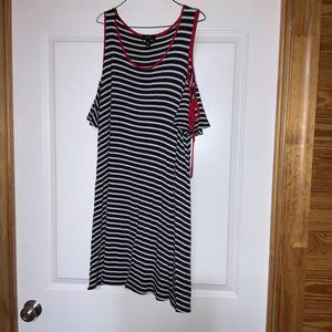 Express | Large | Striped Casual Red White & Blue Dress